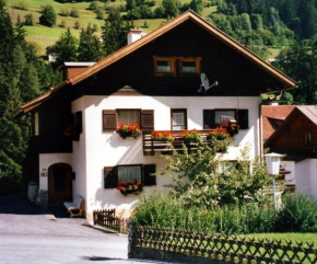 Ferienhaus am Arlberg, Strengen, Österreich